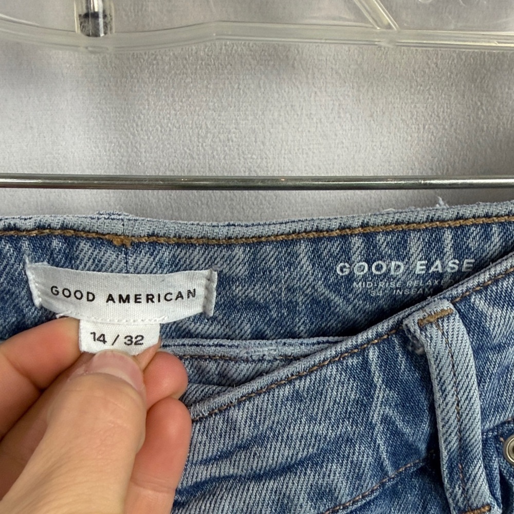 Good American Good Ease Mid-Rise Relaxed Wide Leg Jeans - Size 14/32 - Picture 6 of 13